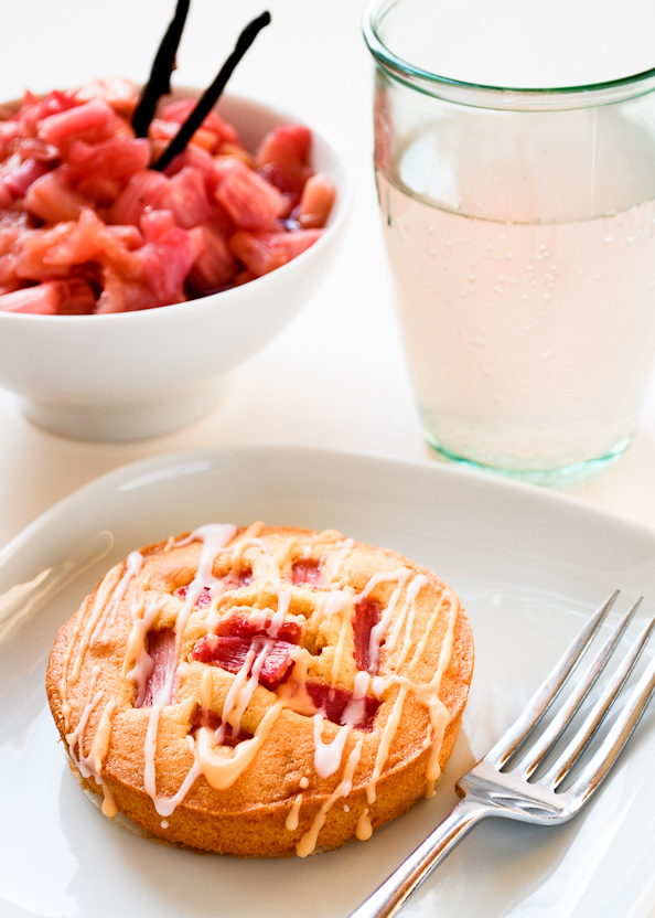 Rhubarb and Custard Cake