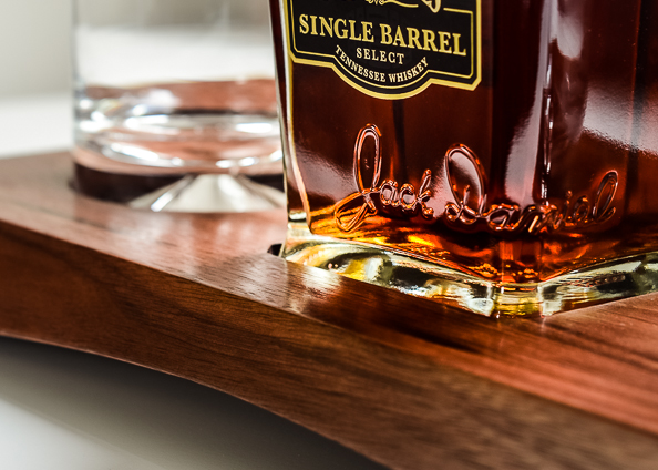 Whisky Stand on things{we}make